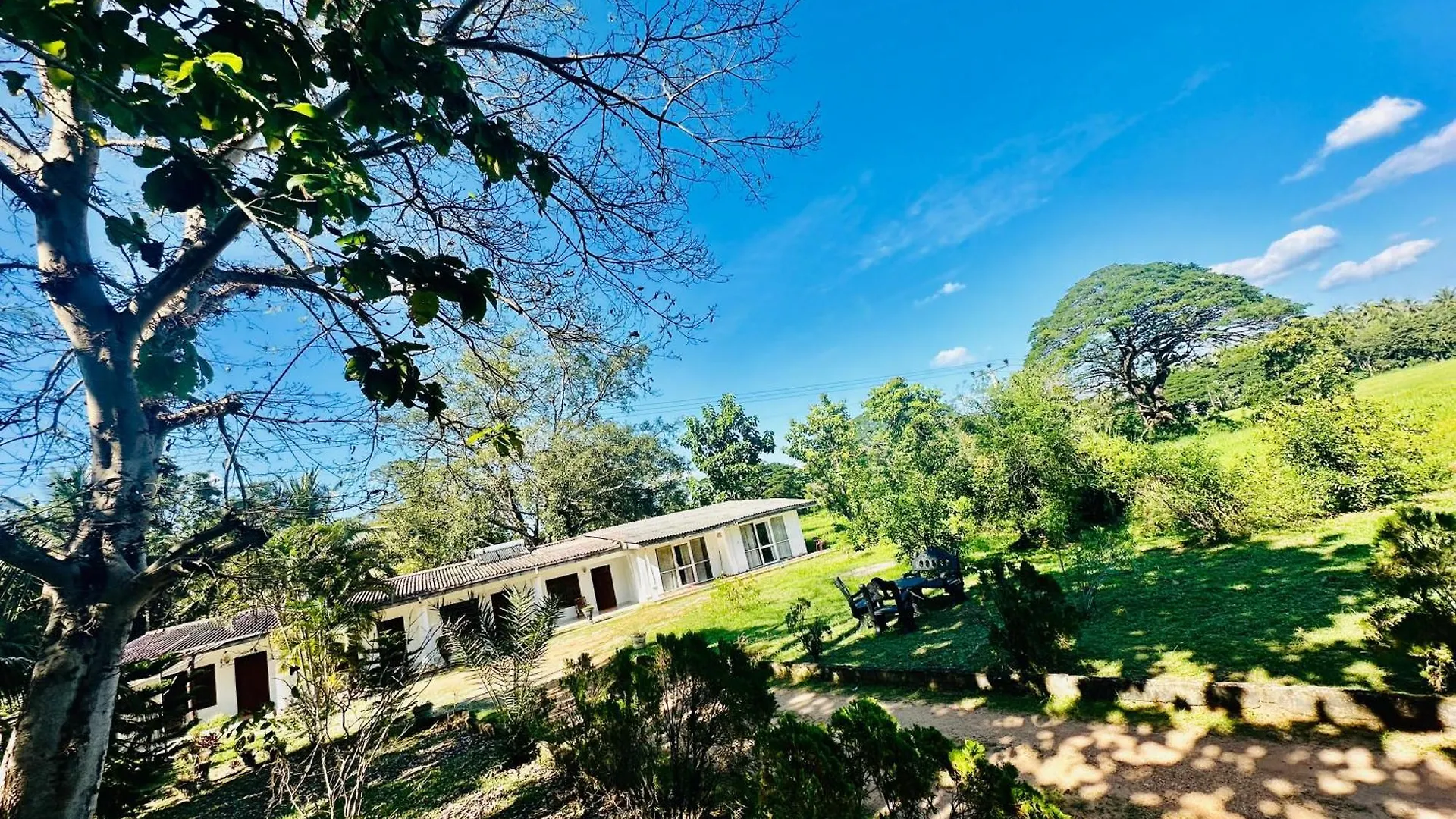 Golden Mount Hotel Kibissa